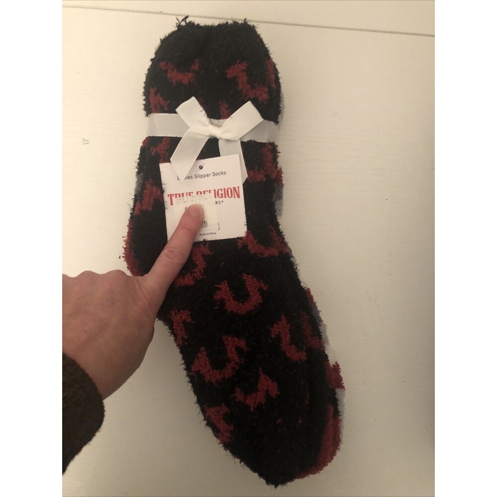 True Religion Women’s Fuzzy Slipper Socks 3-Pack Sz 9-11 Shoe Size 5-10 NWT